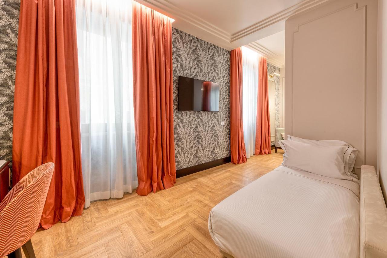 Junior Suite,1238919685:JPEG